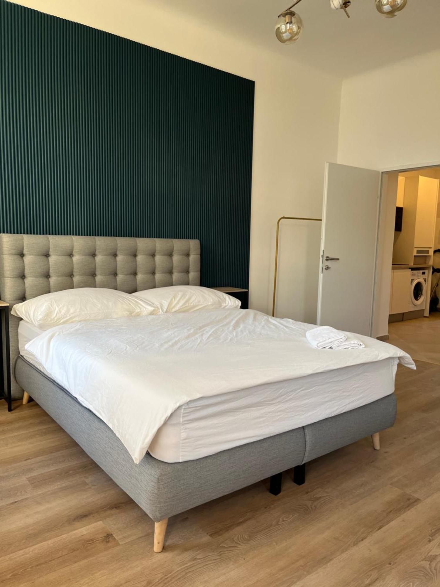 Apartment Schoenbrunn Near Metro فيينا المظهر الخارجي الصورة