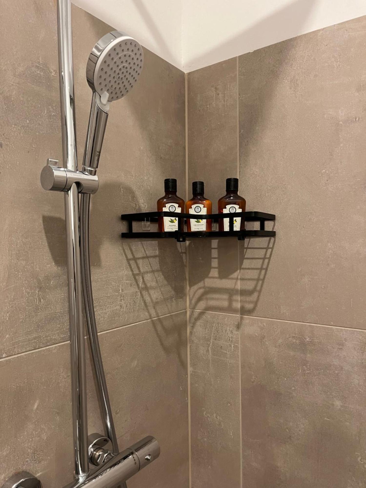 Apartment Schoenbrunn Near Metro فيينا المظهر الخارجي الصورة