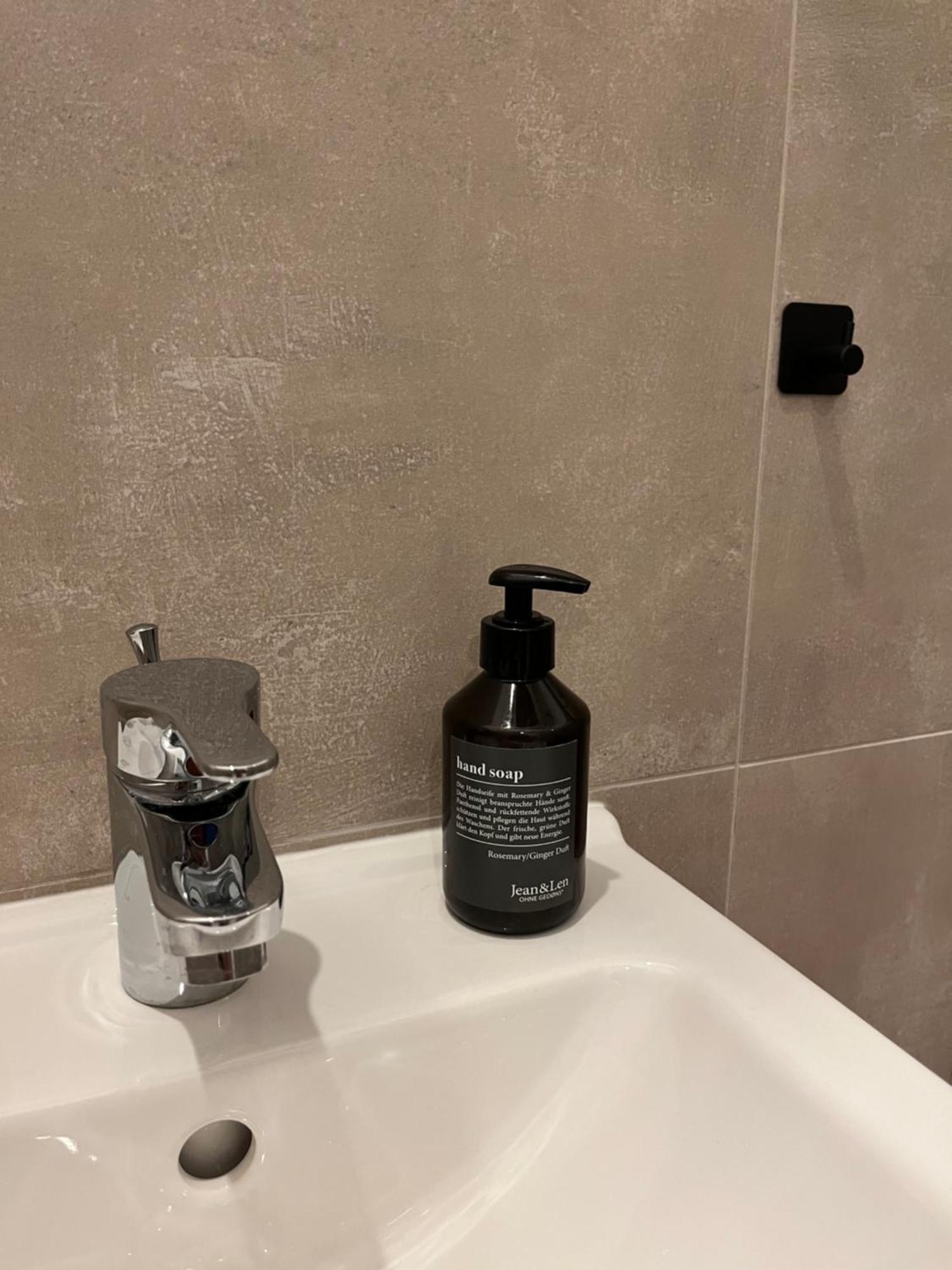 Apartment Schoenbrunn Near Metro فيينا المظهر الخارجي الصورة